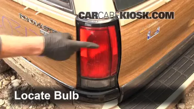 1993 Buick Roadmaster Estate Wagon 5.7L V8 Éclairage Feux de position arrière (remplacer ampoule)